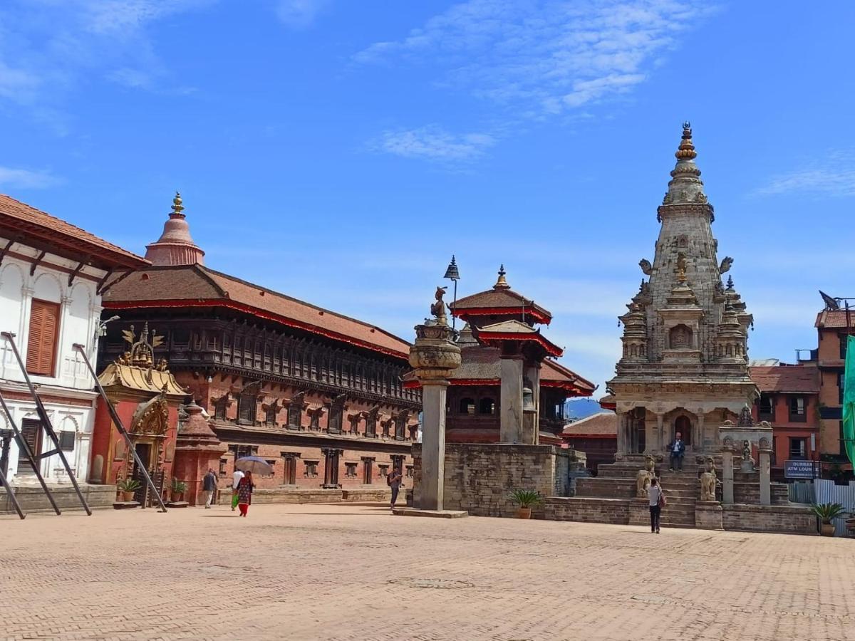 Hotel Layaku Durbar Bhatgoan Exterior foto